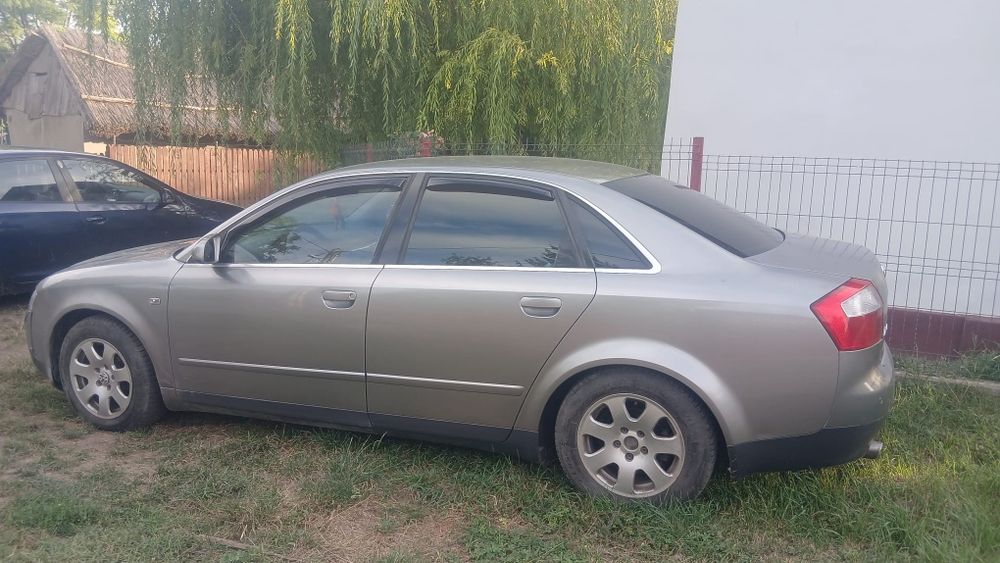 AUDI  2002 — imagine 4