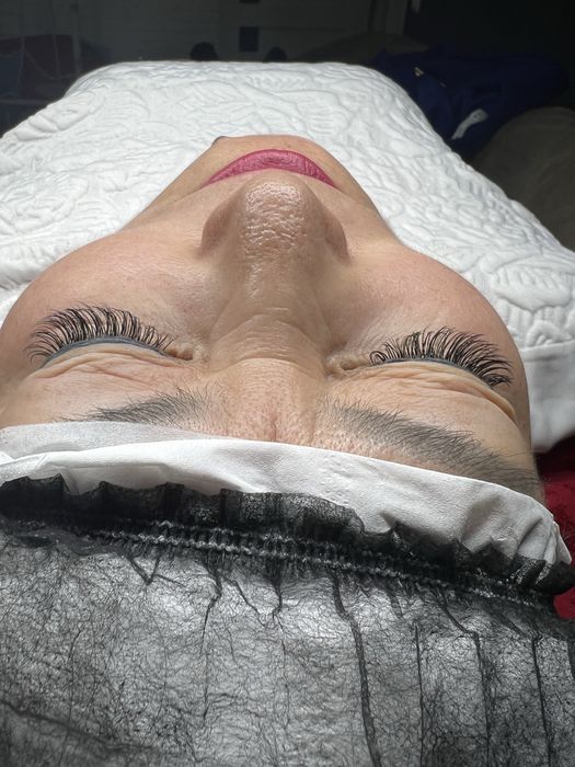 Наращивание ресниц от  5000