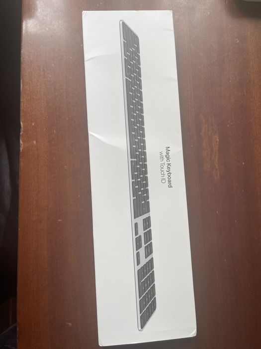 Apple Magic keyboard with touch ID and numeric keypad