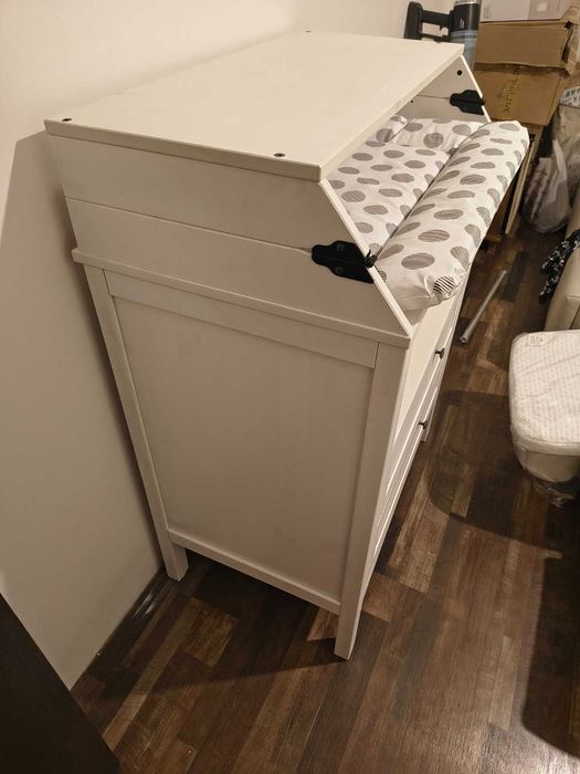 Sundvik шкаф за повиване