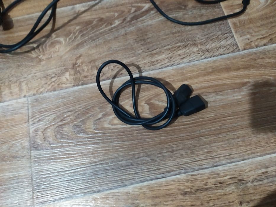 Продам сетевой кабель