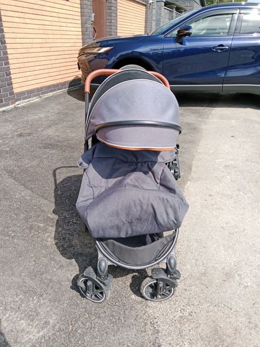 Продам детскую коляску
