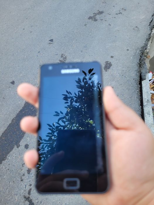 Срочно продаю Samsung Galaxy S2 GT-I9100