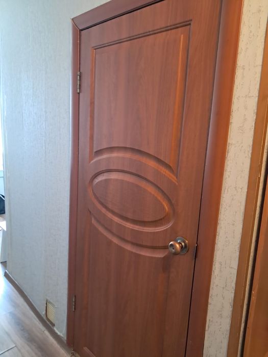Двер межконатныйе