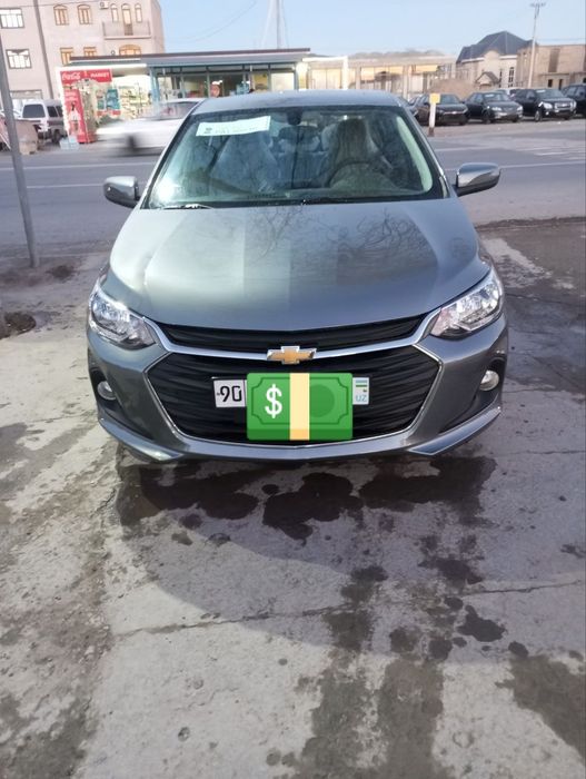 Chevrolet ONX LT 3 пазися