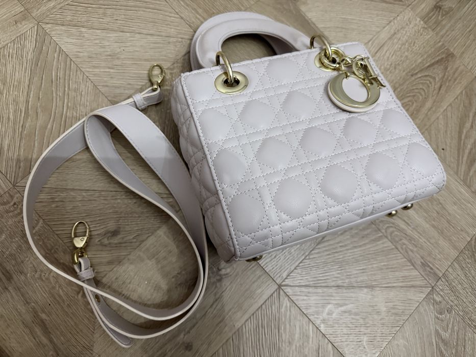 Сумка в хорошем состояний