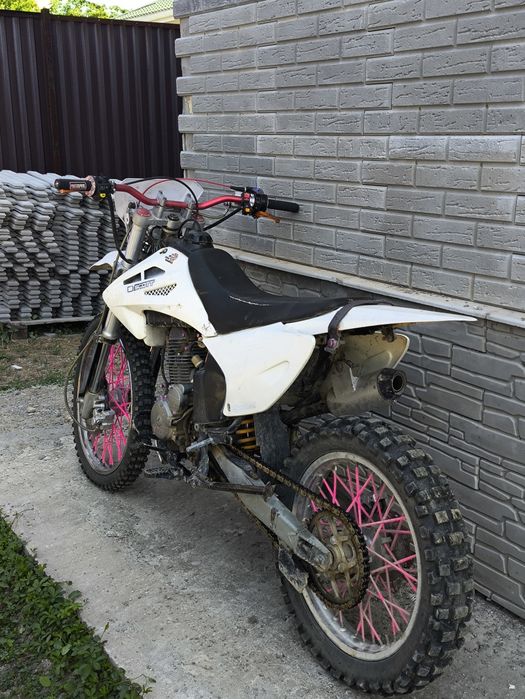 эндуро 250 кубов