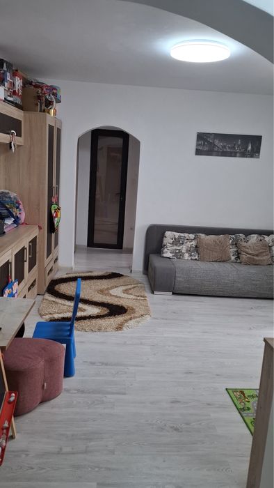 Apartament 2 camere - Mobilat - Titan, Piata Minis, 10 min metrou