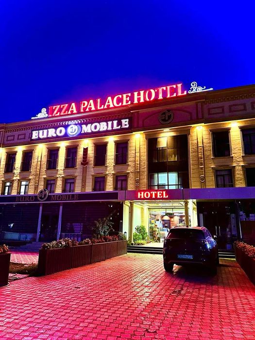 Xalka yo'li yuzida IZZA Bek-Baraka Abusaxiy O'rikzor bozorlariga yaqin