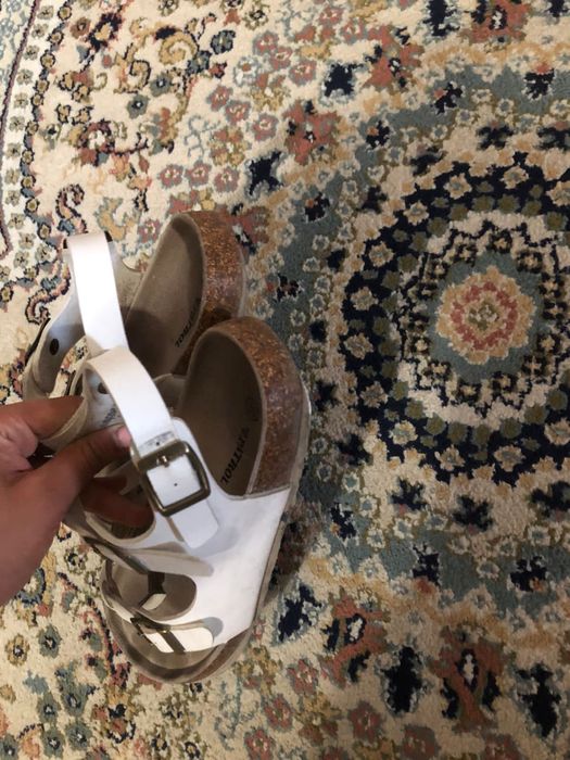 Обувь дешево срочно