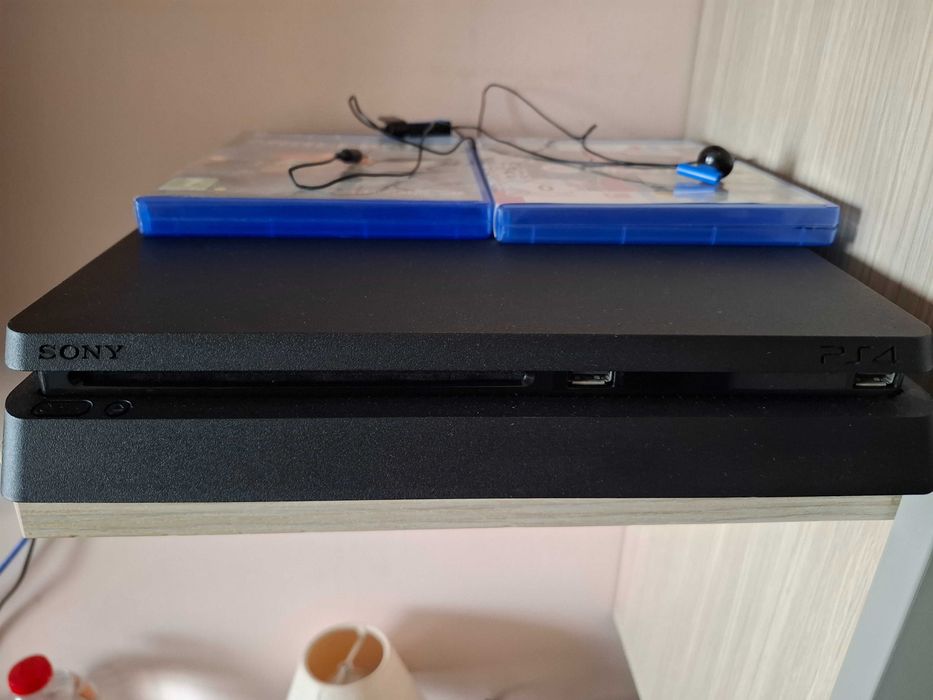 PS4 Slim + Джойстик + FIFA 21 + Minecraft