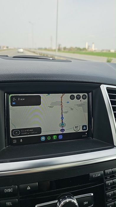 Apple CarPlay & Android Auto за Mercedes