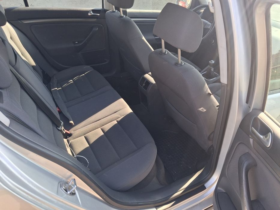 Vw Golf  5 recent adus