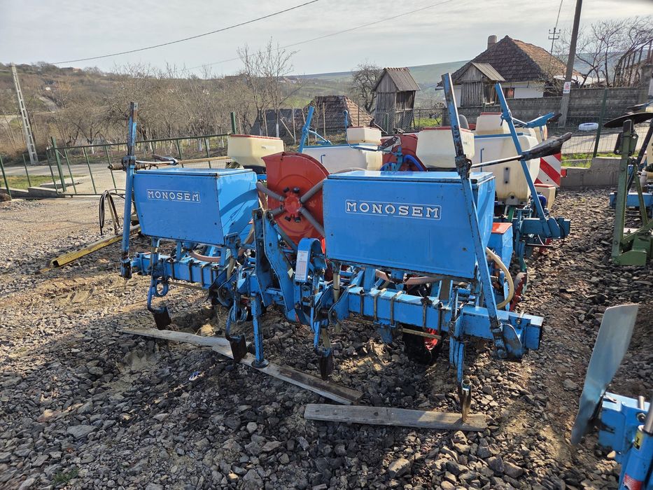 Semanatoare Porumb Monosem PNU 4 sire