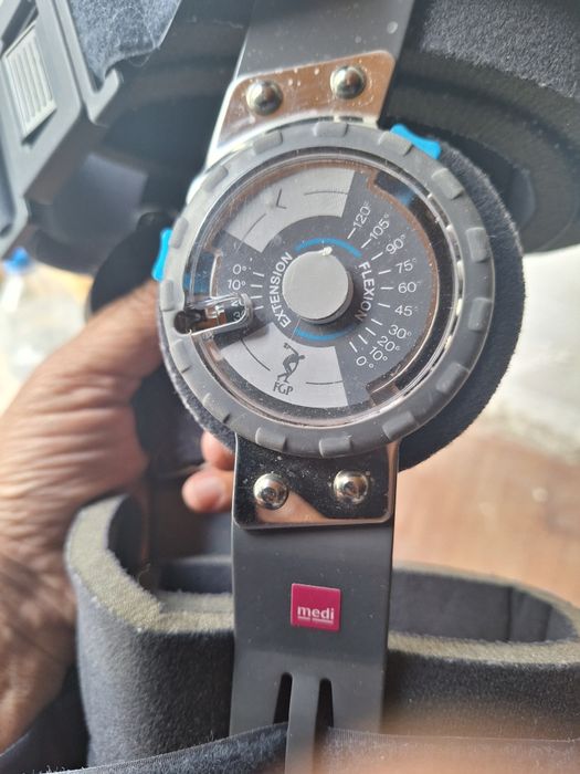 Ортез коленого сустава