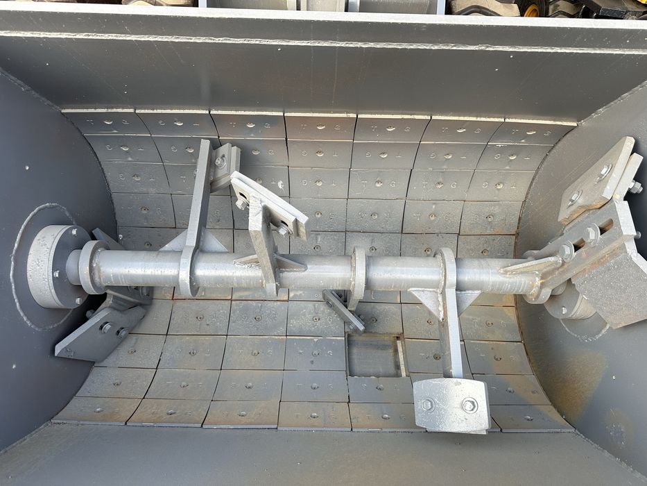 Бетона сместитель дизельный погрузчик