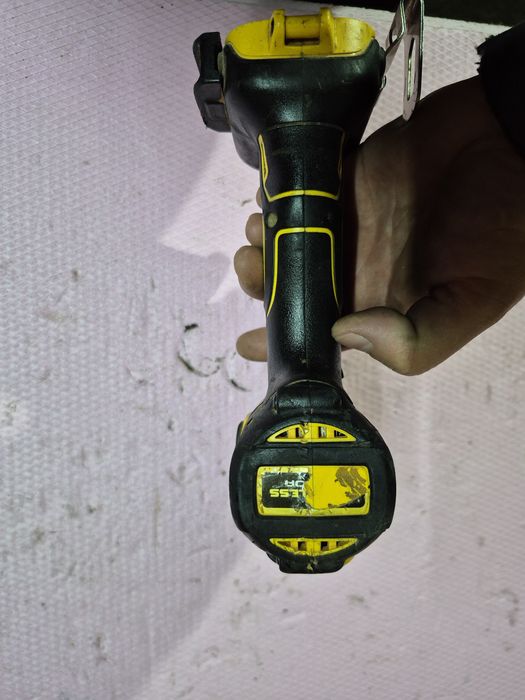 Filetanta Dewalt 18V  Bl