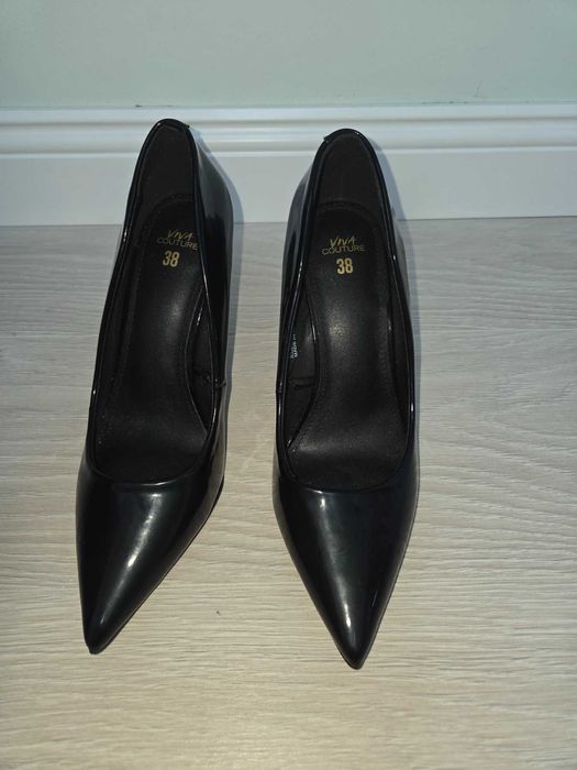 Дамски обувки 37