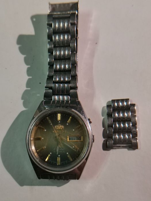 Vind ceas Orient automatic.