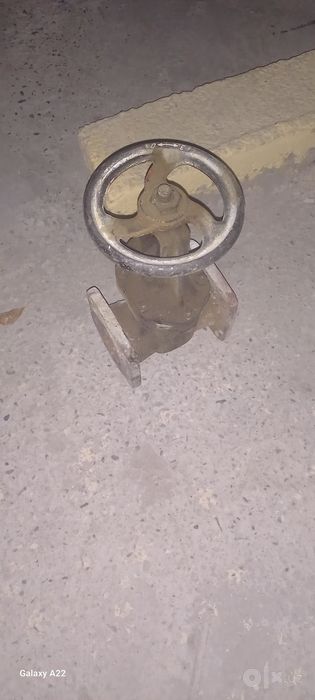 продаётся задвижки