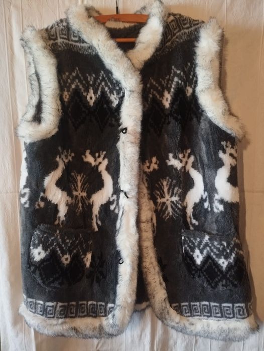 Елек от заешка и агнешка кожа