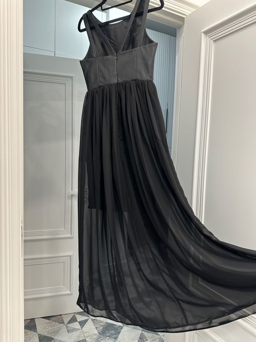 Продам платья для празднеств