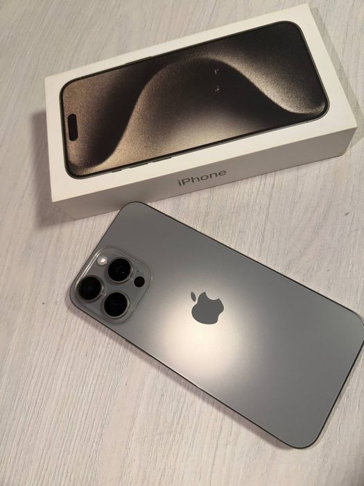 iPhone 15pro max 256