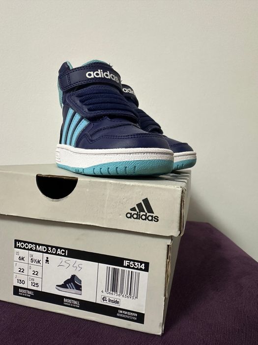Adidasi copii Hoops Mid 3.0
