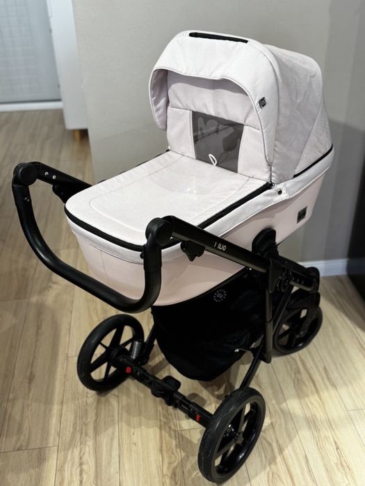 Продам коляску Adamex Emilio 2в1