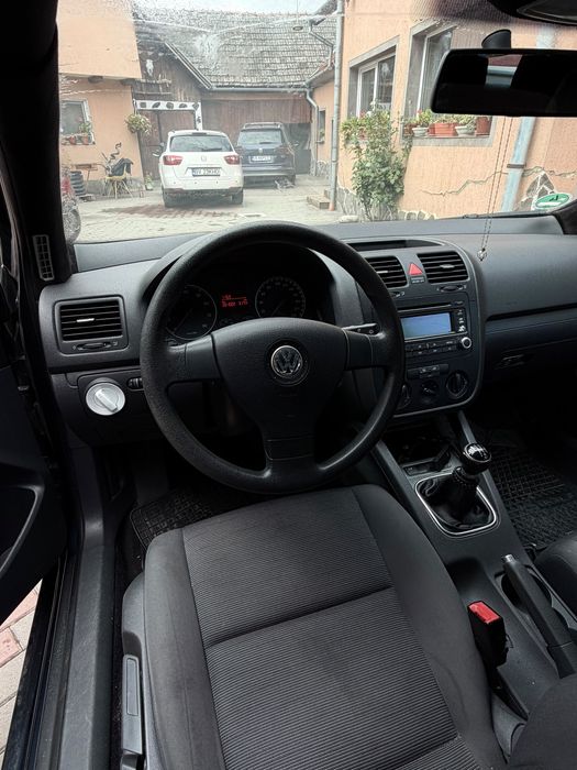 VOLKSWAGEN Golf 2005 — imagine 4