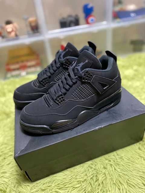 NOU! Nike Air Jordan 4 Blackcat