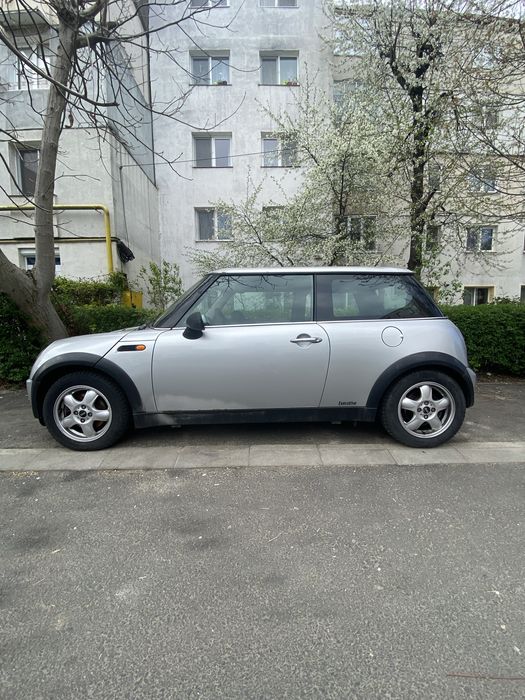 Mini Cooper R50 – 1.6 – 90 CP – întreținut