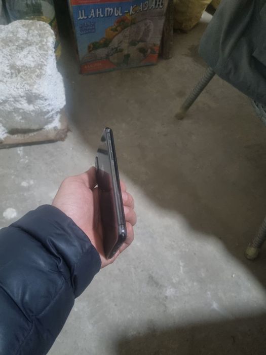 Iphone x yahshi ishlend holaji jica urngan