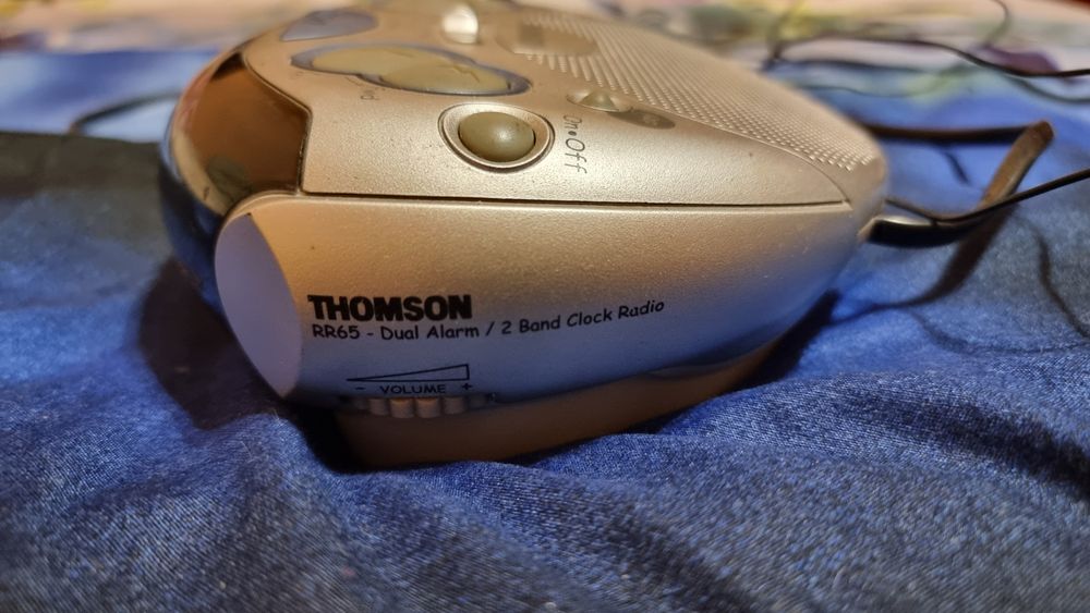 Vând Radio cu Ceas Thomson RR65, În stare foarte bună