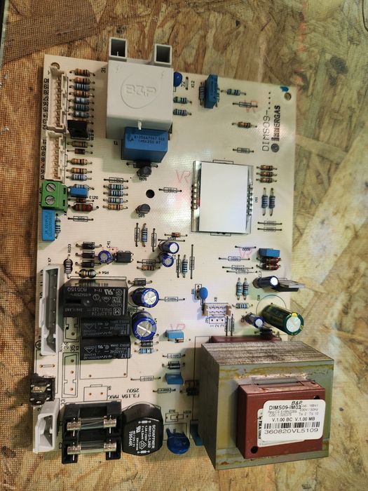 Placa electronica immergas