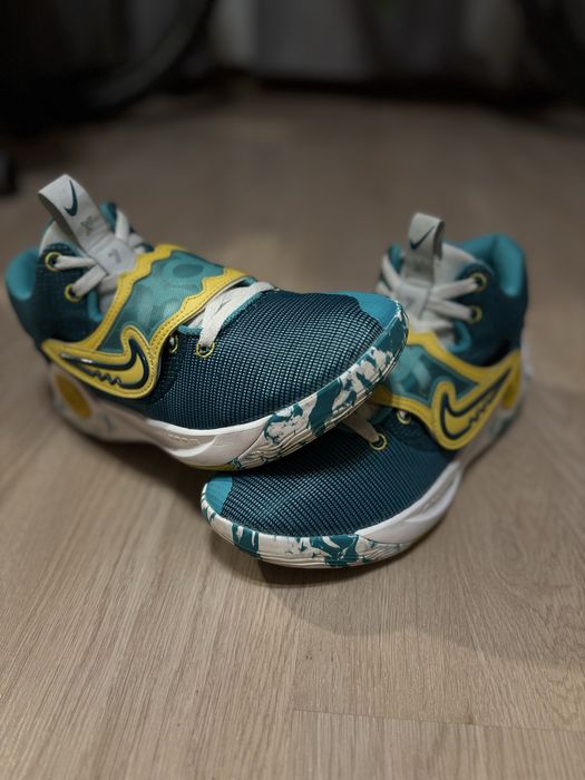 Nike KD Trey 5 X