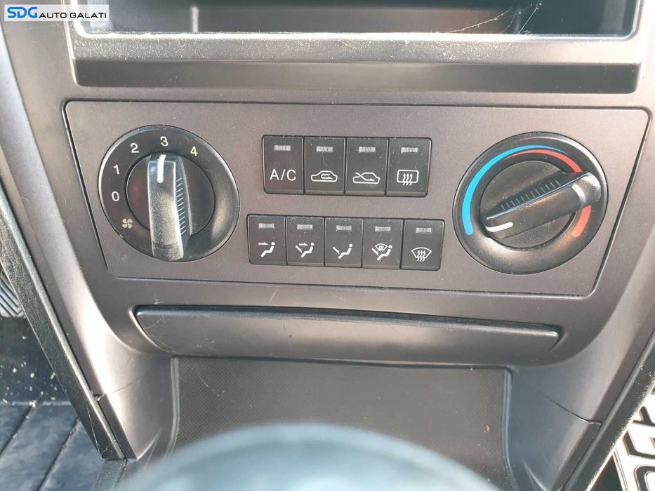 Scrumiera cu Bricheta Bord Hyundai Terracan 2001 - 2007 [C2793]