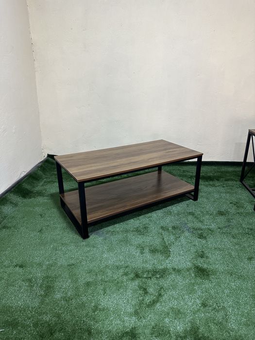 Журналний столь в стиле лофт