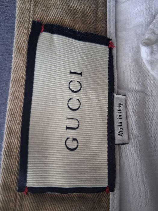 Pantaloni Gucci.