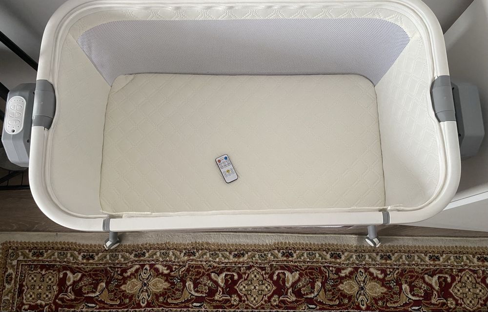 Манеж-кровать электрический