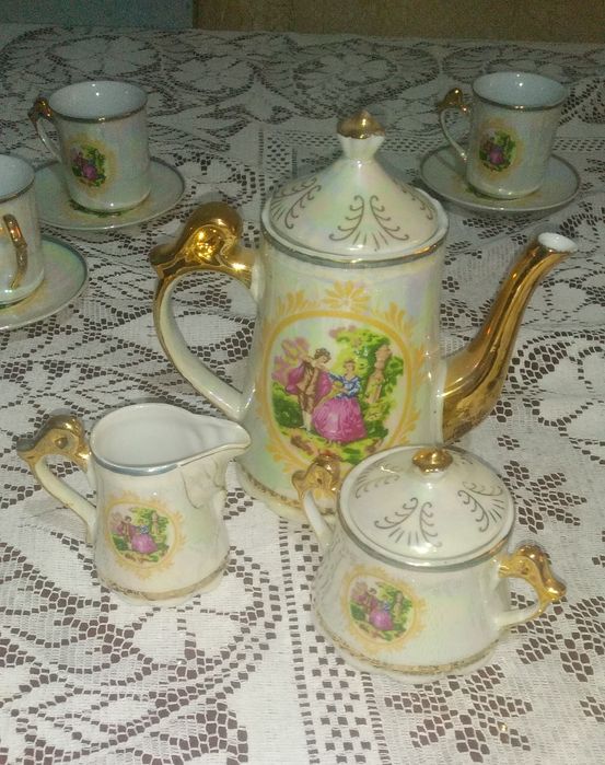 Кофейный сервиз мадонна