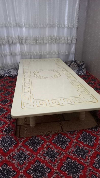 Стол новый (хонтахта янги )