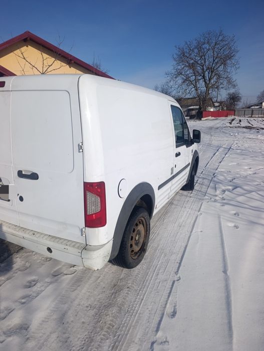 Vând Ford Connect  2011