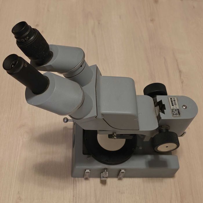 Microscop stereoscopic binocular IOR Bucuresti NTI 486-81 10x profesional laborator electronica ceasornicarie bijuterii vintage optic