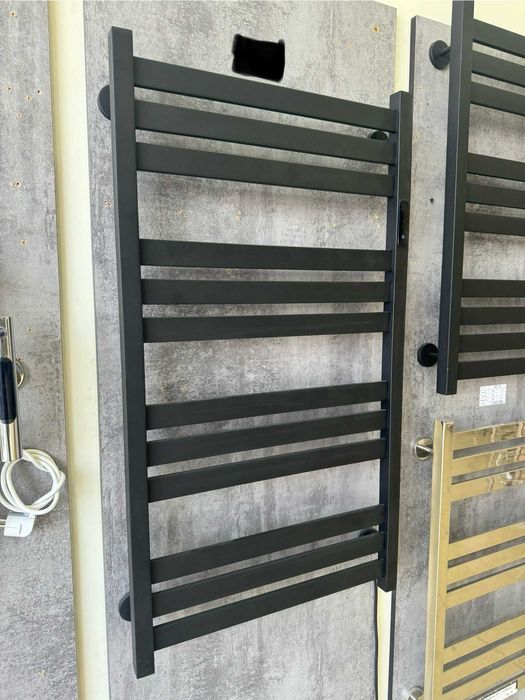 Стильный электрический полотенцесушитель от производителя