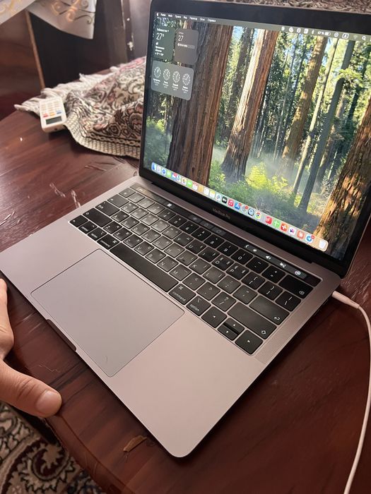 Macbook pro 13 2017 i5