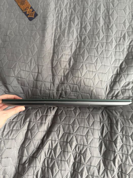 Laptop Asus VivoBook S14 I7