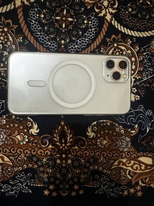 Iphone 11 pro. 64 gb. 72 yomkis.