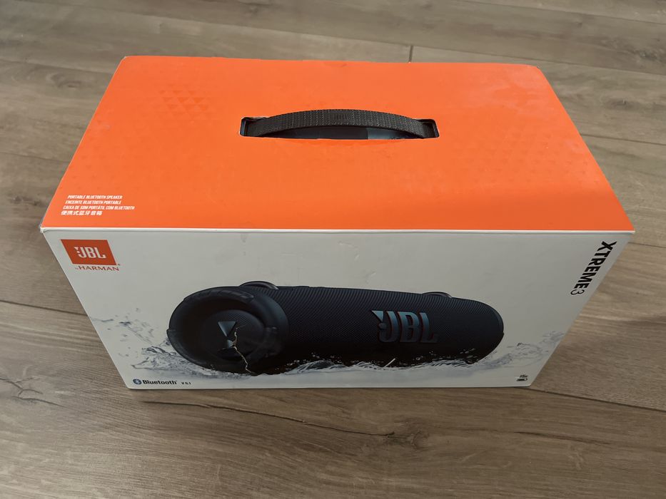 Продам колонку JBL XTREME3 blue новая