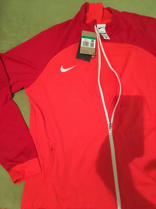 Спортивная одежда Nike в рассрочку